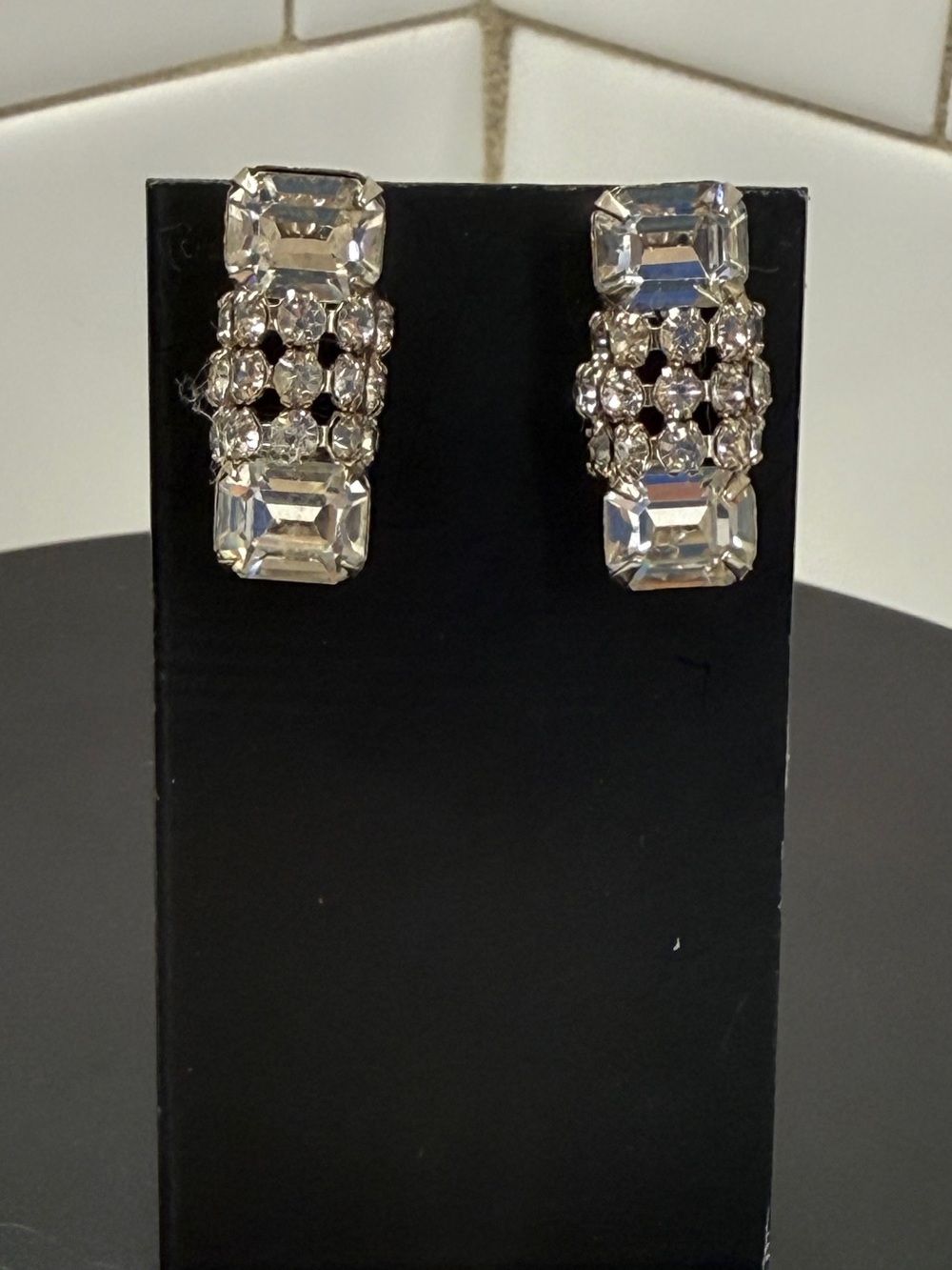 Clear Crystal Prong Set Statement Screw-Back Earrings - Picture 3 of 7